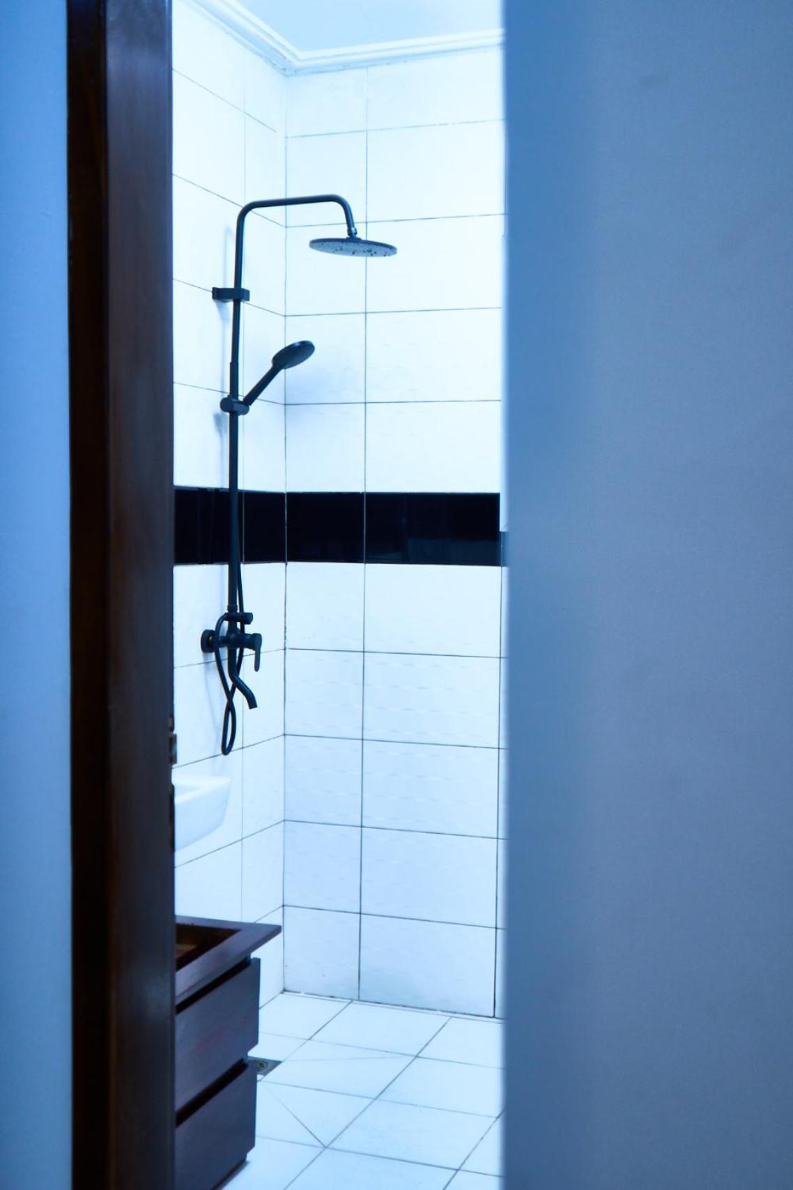 Fg Residence Yaoundé エクステリア 写真